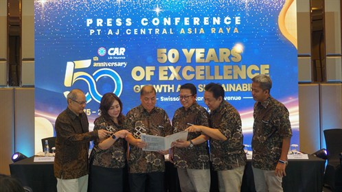 Press Conference (2)