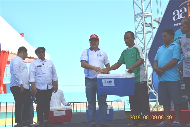 Penyerahan Cooler Box