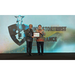 CAR Life Insurance Raih Penghargaan  “Best Insurance 2025” dari Investortrust
